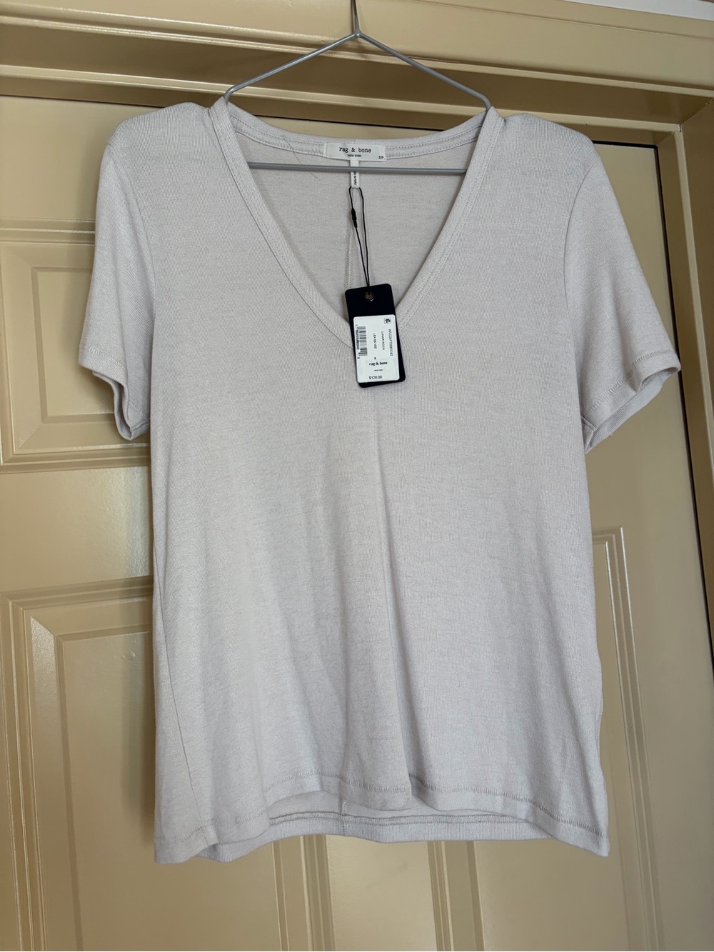 rag & bone Short Sleeve V-Neck Top in Light Cream
